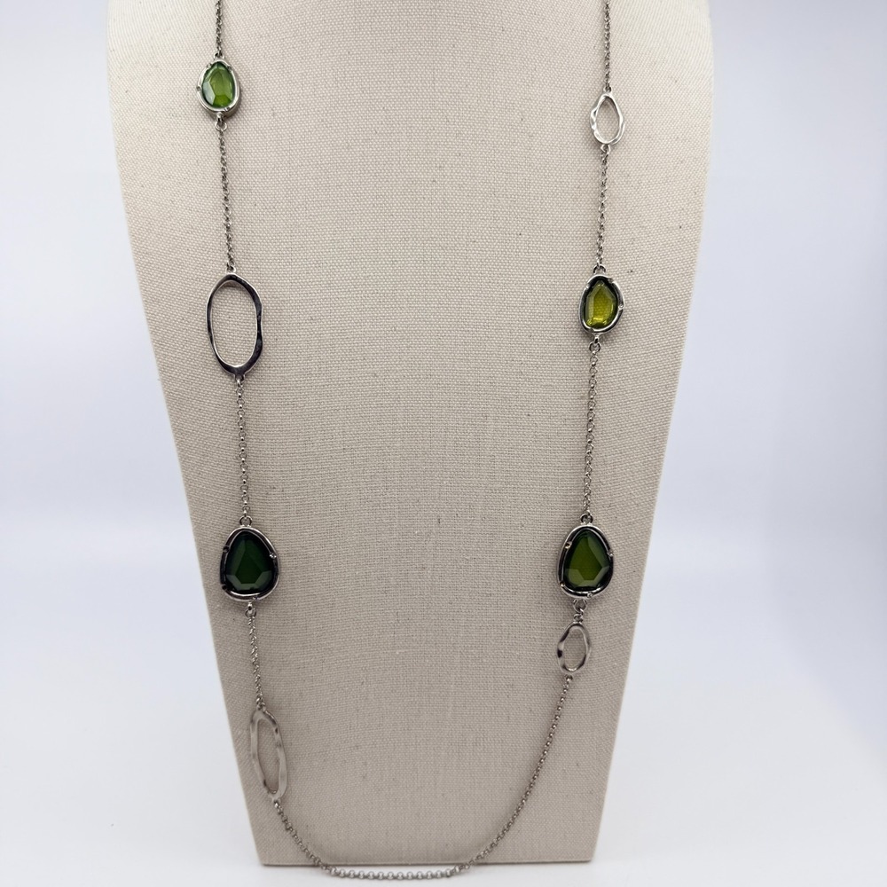Vintage Y2K Green Resin Long Chain Necklace Silver Tone Organic Link 90s